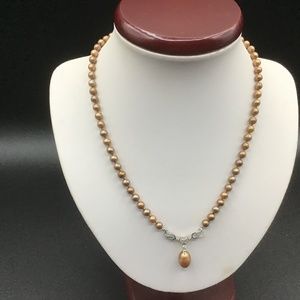 14k White Solid Gold Pearl Pendant Necklace w Natural pearl in gold/bronze color